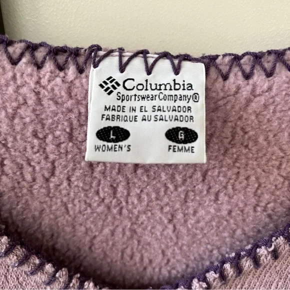Vintage Columbia Sportswear Lilac V-Neck Sweater - Picture 2 of 9